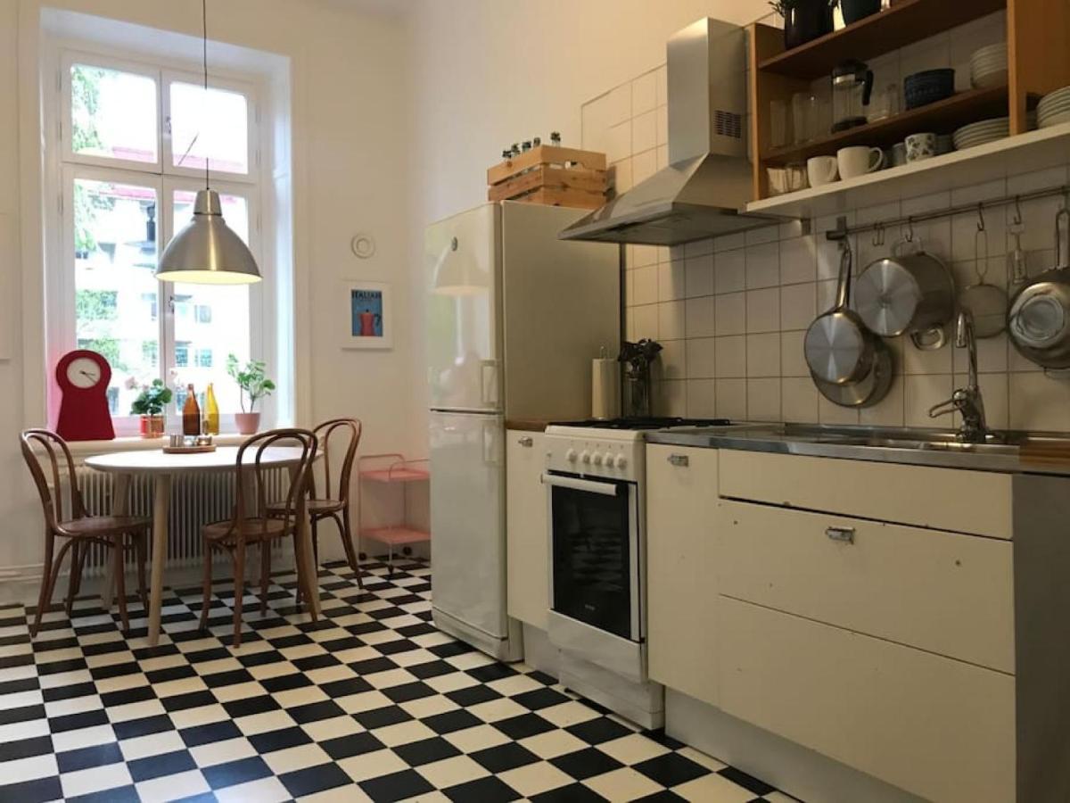Artistic And Light 2 In Sofo 65sqm Apartment Stockholm