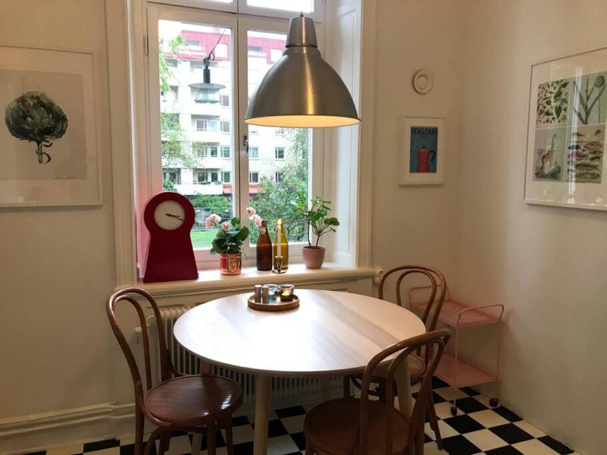 Artistic And Light 2 In Sofo 65sqm Apartment *